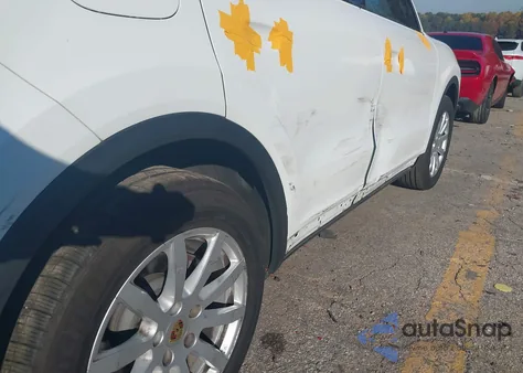 2019 Porsche Cayenne z USA, uszkodzony, nr VIN WP1AA2AY1KDA09687